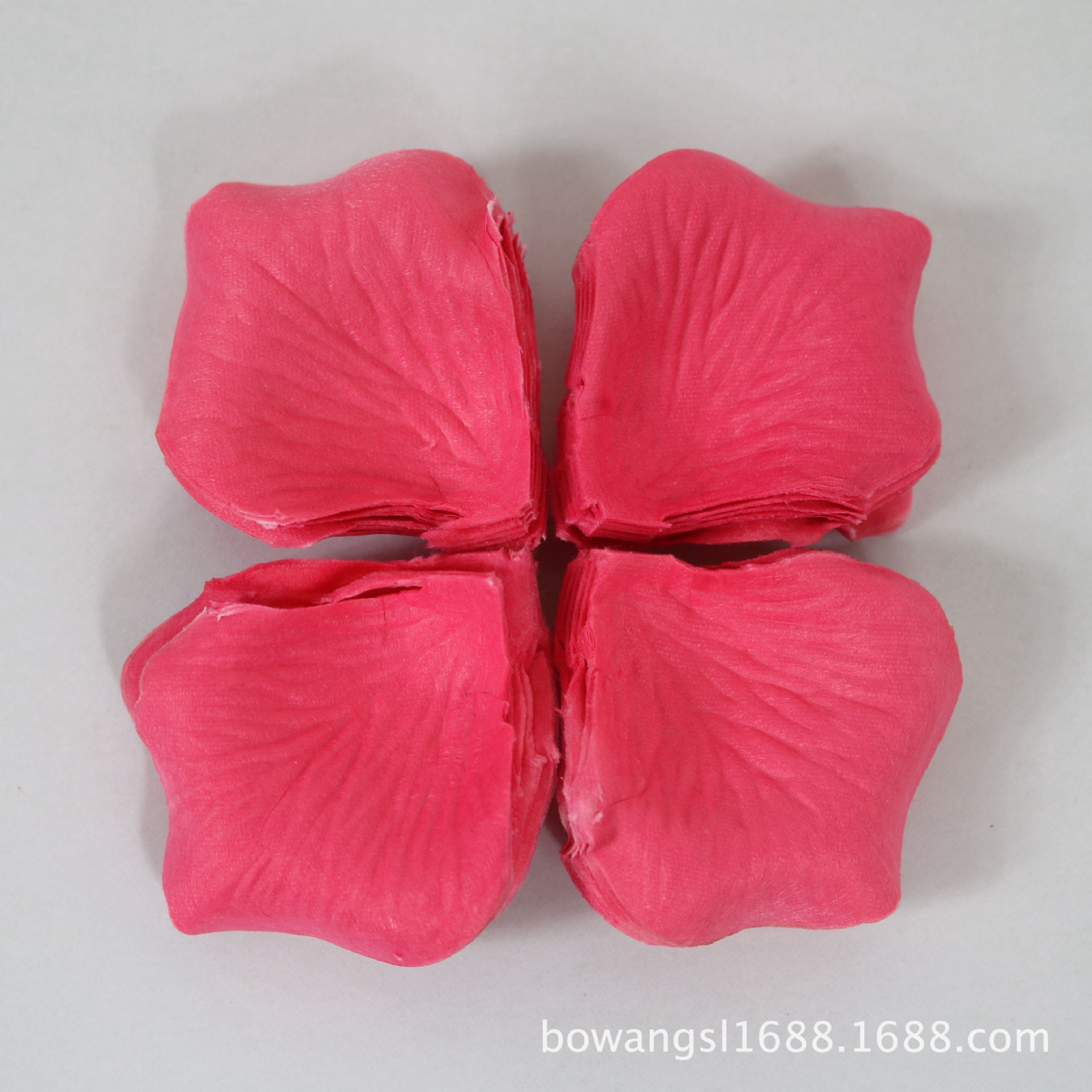 En stock al por mayor simulación pétalos de rosa mano-tirar flor boda habitación boda cama vacaciones decoración no tejido pétalos 144 piezas/bolsa