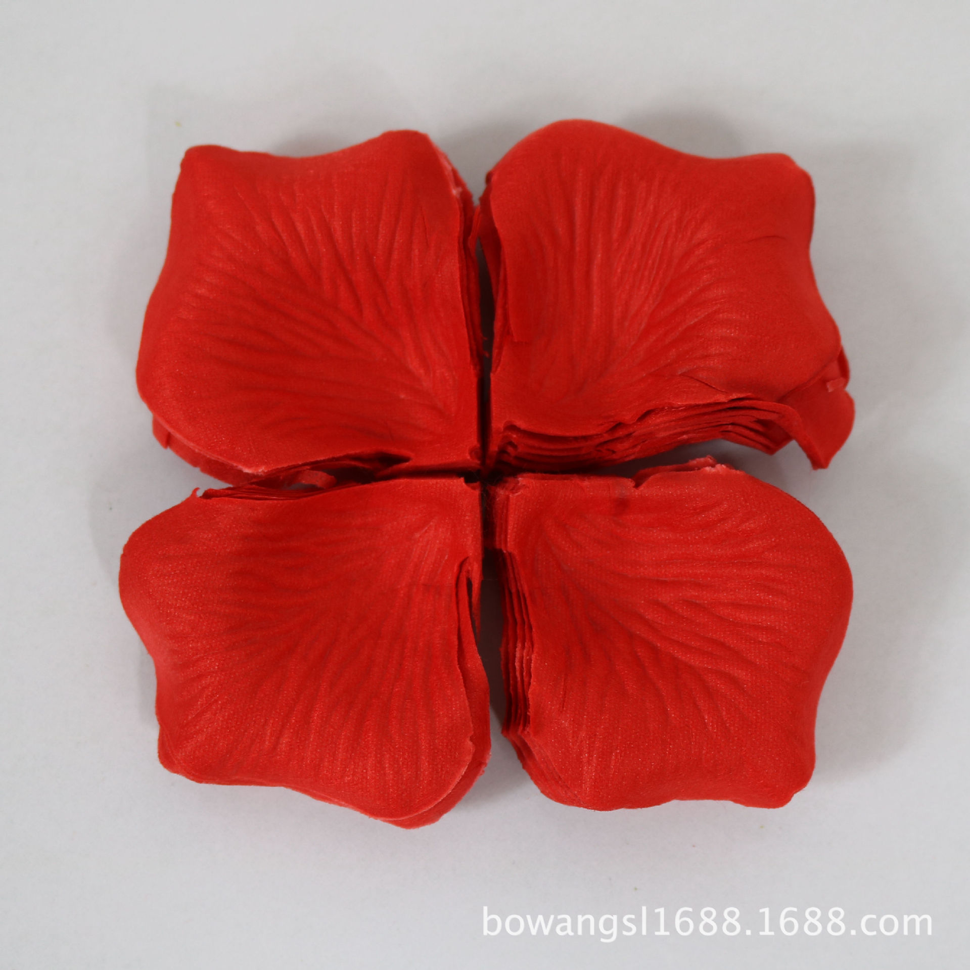 En stock al por mayor simulación pétalos de rosa mano-tirar flor boda habitación boda cama vacaciones decoración no tejido pétalos 144 piezas/bolsa