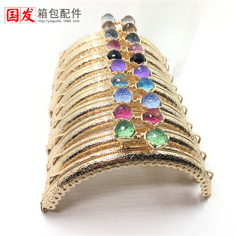 10.5cm semicircular en relieve cabeza de loto de coral oro [dorado claro] 0167 - QJ