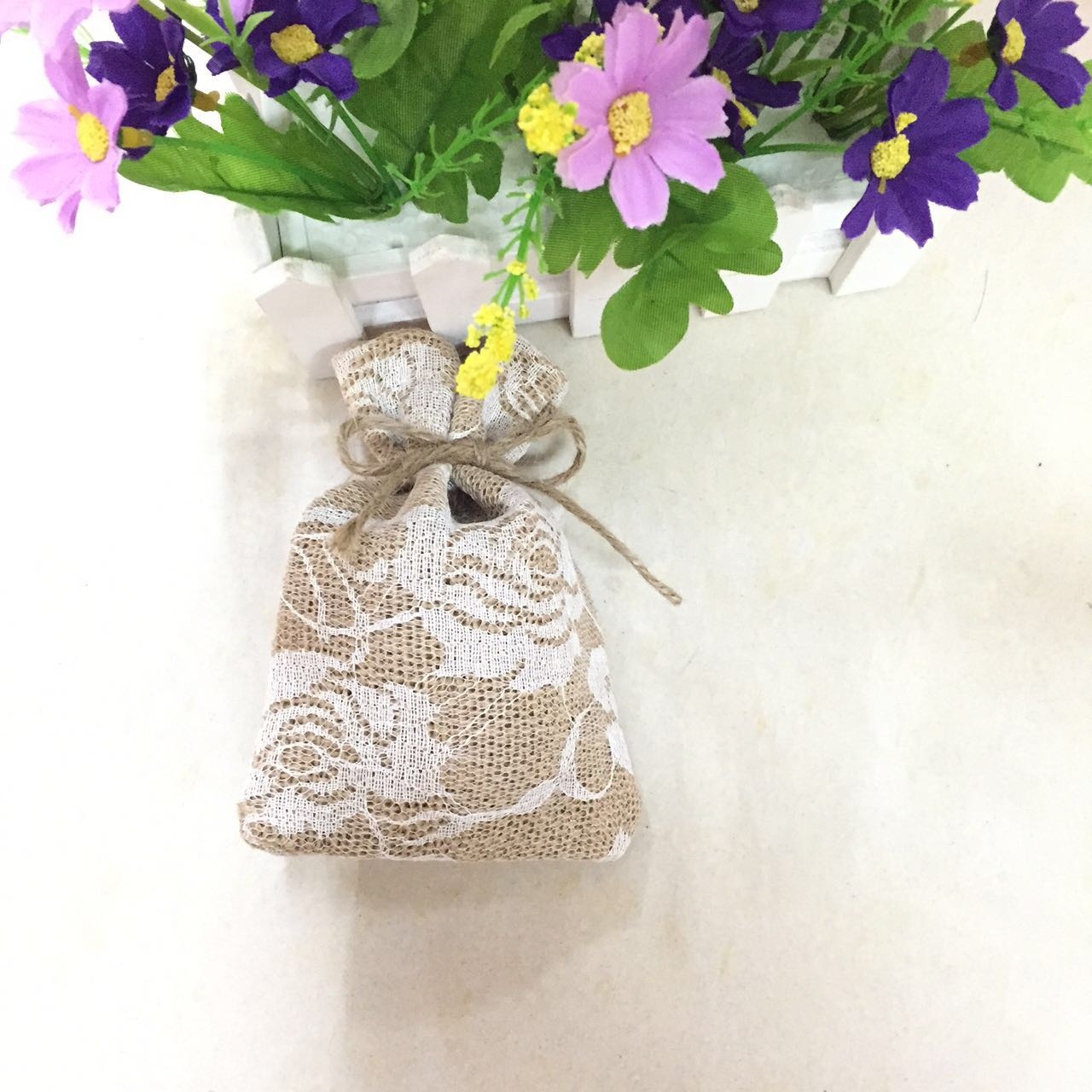 厂家直销 蕾丝麻布袋 首饰束口袋 家庭装饰 婚庆布置工艺品