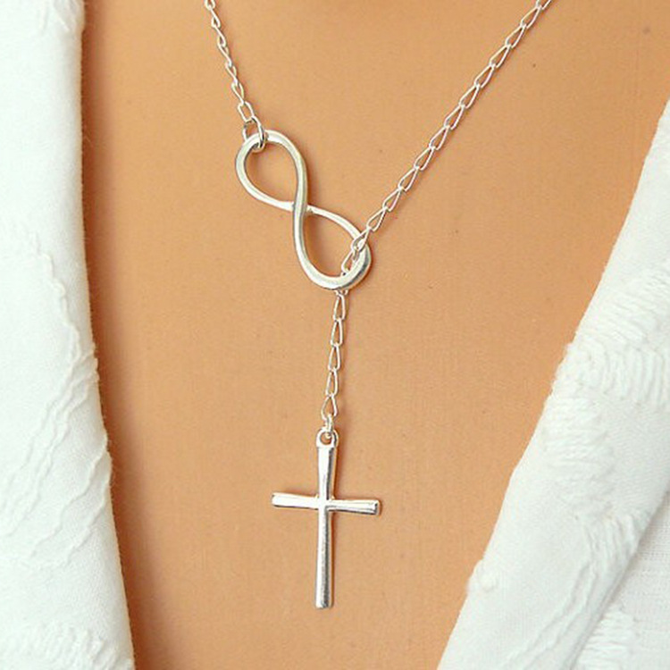 Universal fashionable short necklace