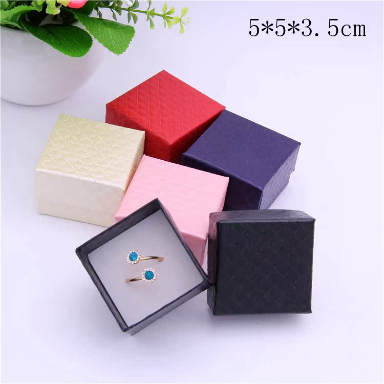 厂家直供耳钉首饰小礼盒纸质饰品包装盒天地盖方形戒指盒子批发