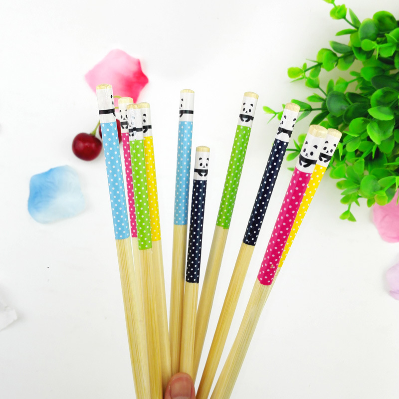 Q1241 5 pares de palillos de impresión de punto cocina casera Yiwu 2 yuanes tienda dos yuanes tienda departamental venta al por mayor