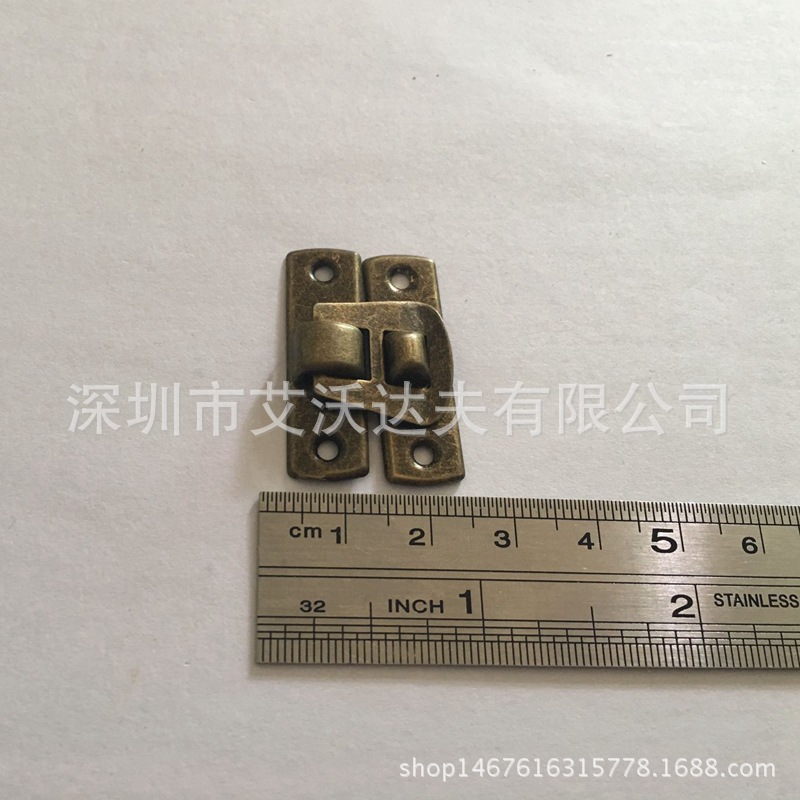 五金锁扣厂家供应 40*25mm青古铜锁扣 箱包锁 木盒颜色可根据色板