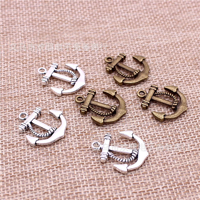 Venta al por mayor DIY accesorios de la joyería vintage ancla pequeño colgante zakka accesorios 20*23mm 1571