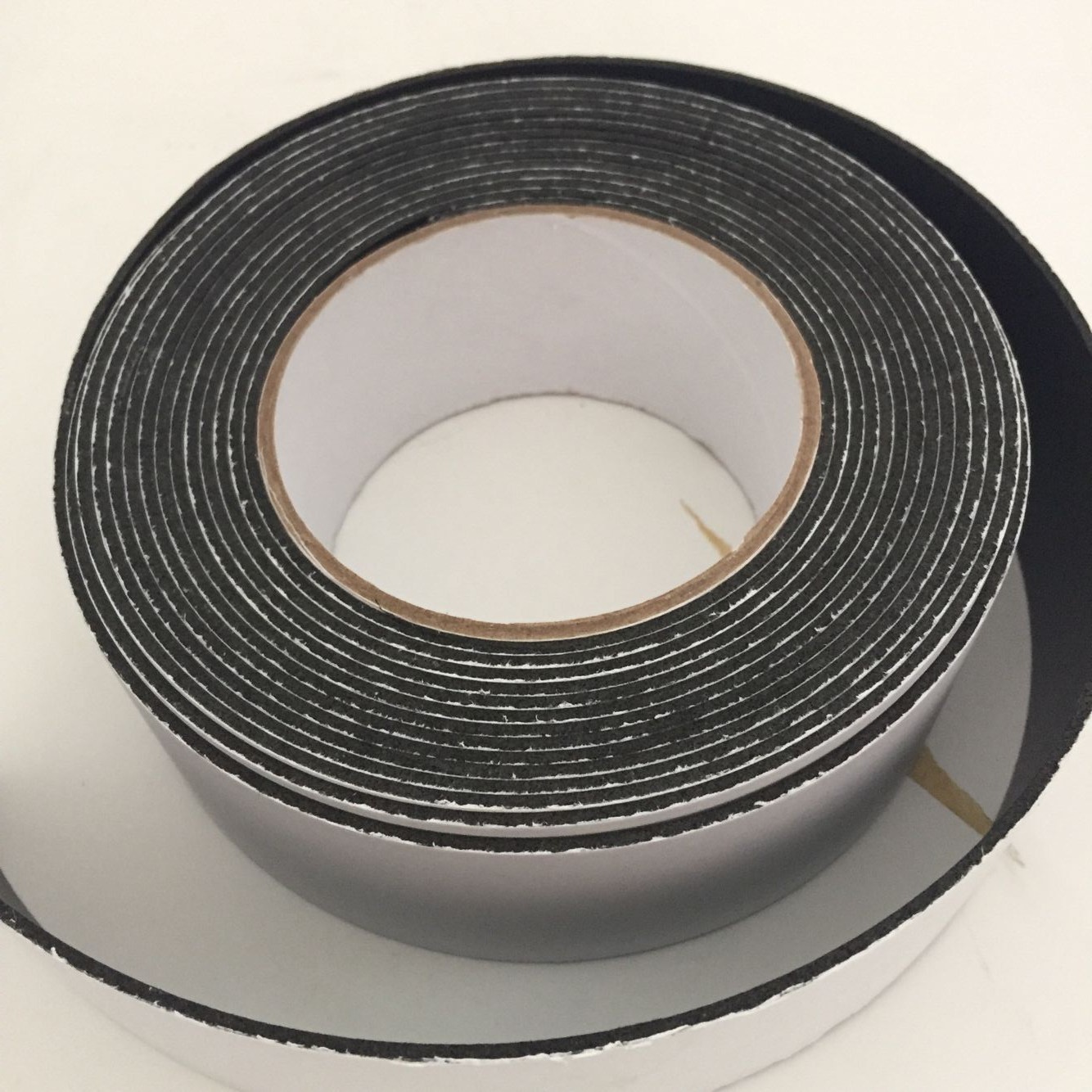 广告铭牌粘贴固定加厚一面带胶一面不带胶黑色泡棉