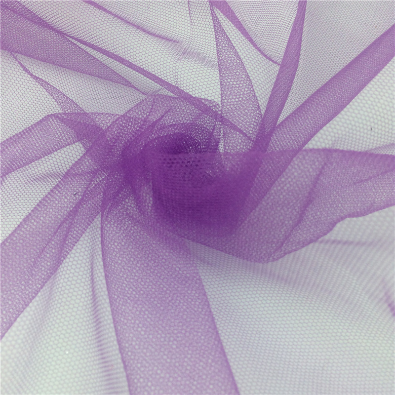 闪光加强网布 手感偏硬透气演出服童装摆群 女装面料