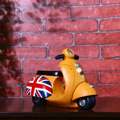 zakka British style resin hand-painted retro motorcycle piggy bank ornaments creative home decorations