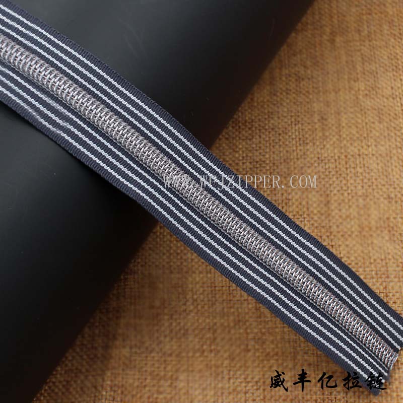 专业提供5#条纹布浅克叻牙尼龙拉链彩色码装真空电镀枪牙