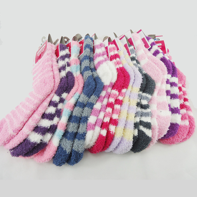 Autumn and winter warm and comfortable coral fleece ladies floor socks manufacturers wholesale thick half velvet socks