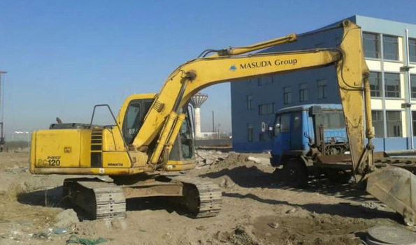 Guangdong comercio exterior compra excavadora de segunda mano 320 carts