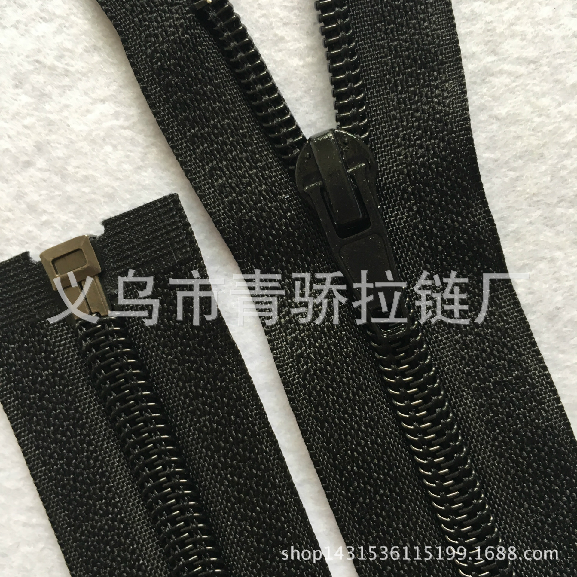 5号尼龙开尾码装拉链 黑镍左右插上止 服装箱包鞋拉链 厂家批发