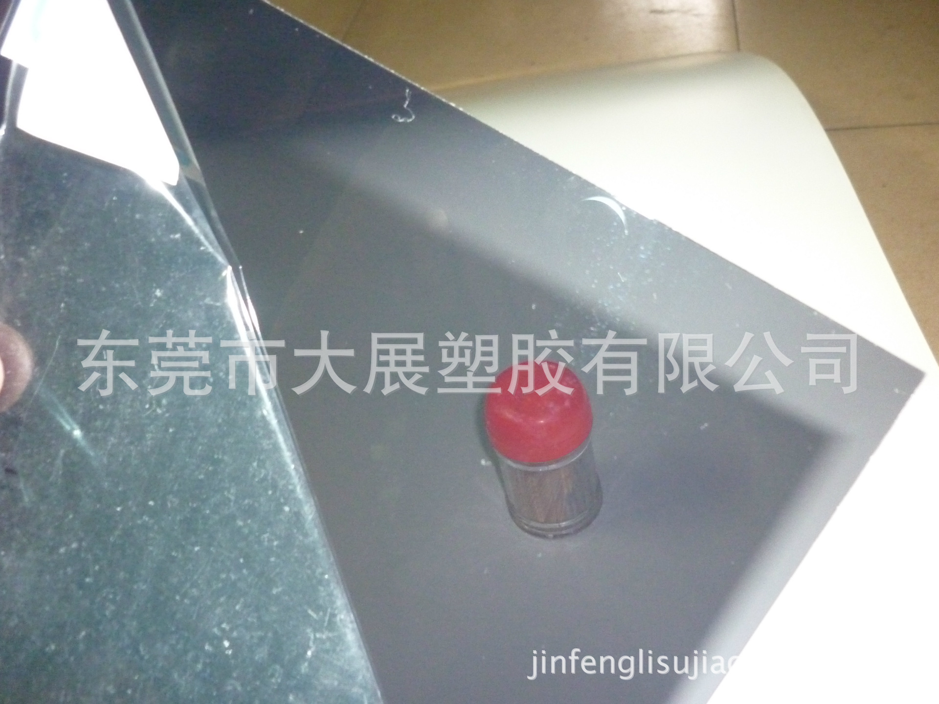 厂家直销透明黑PC胶片 透明黑茶PC片材 透明红PC片 茶色PC板