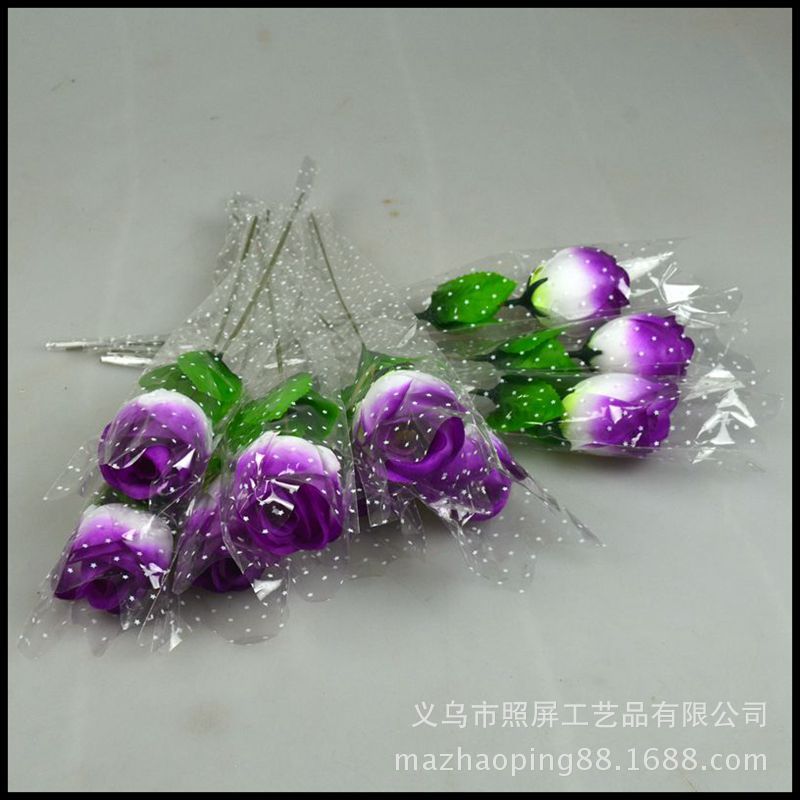 Yiwu pantalla simulación seda flor sola rama Día de San Valentín Scan código regalo con embalaje Rosa sola rosa Flor de regalo