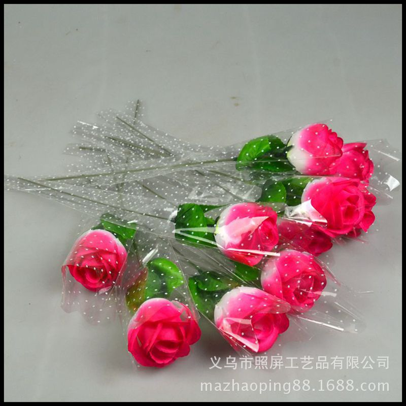 Yiwu pantalla simulación seda flor sola rama Día de San Valentín Scan código regalo con embalaje Rosa sola rosa Flor de regalo