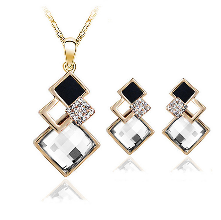 Fashion Temperament Jewelry Set Women's European and American Classic Geometric Square Crystal Acrylic Jewelry Fashion Temperament Jewelry Set Women's European and American Classic Geometric Square Crystal Acrylic Jewelry