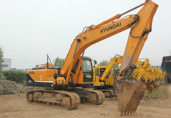 Guangzhou comercio exterior compra de segunda mano Komatsu 200 Carter 320D excavadora de importación