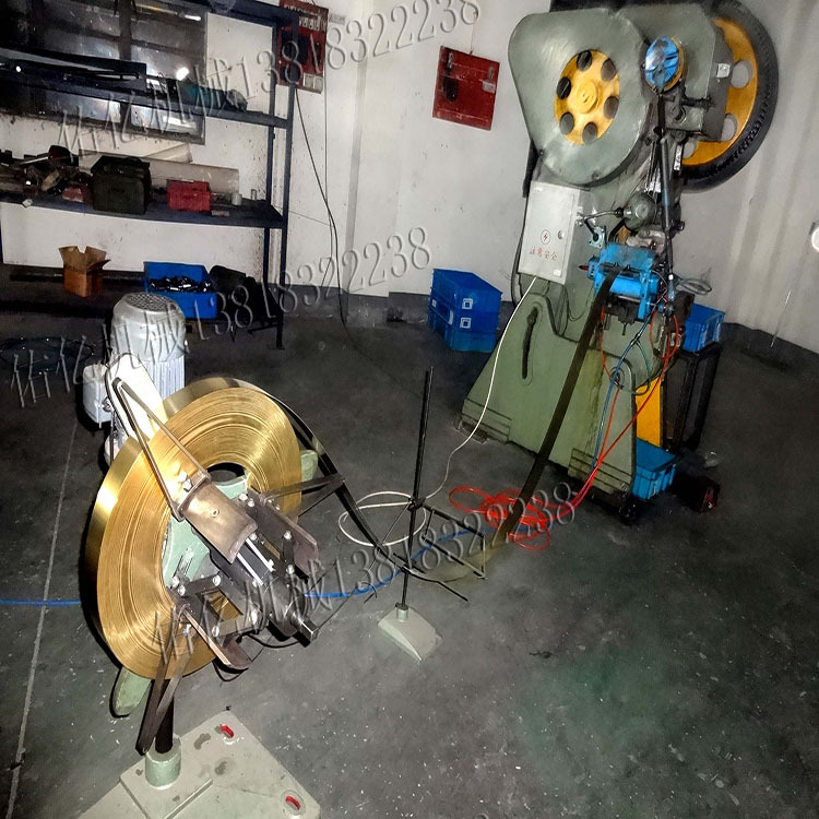 小型材料架200KG材料架放卷架金属输送给料架自动感应正反转放料