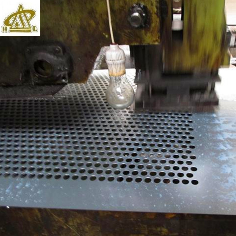 供应304/201不锈钢冲孔板 铝板穿孔网 镀锌微孔板