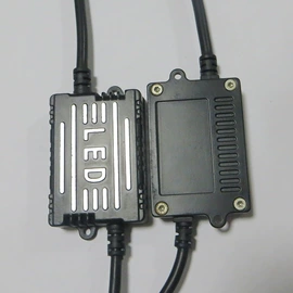 工作/检修灯;灯具外壳;车顶灯