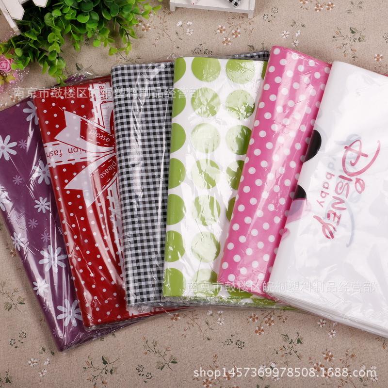 Children's Clothing Handbag Cartoon Plastic Handbag Gift Shopping Bag Jewelry Packaging Bag Plastic Bag Thickened Spot