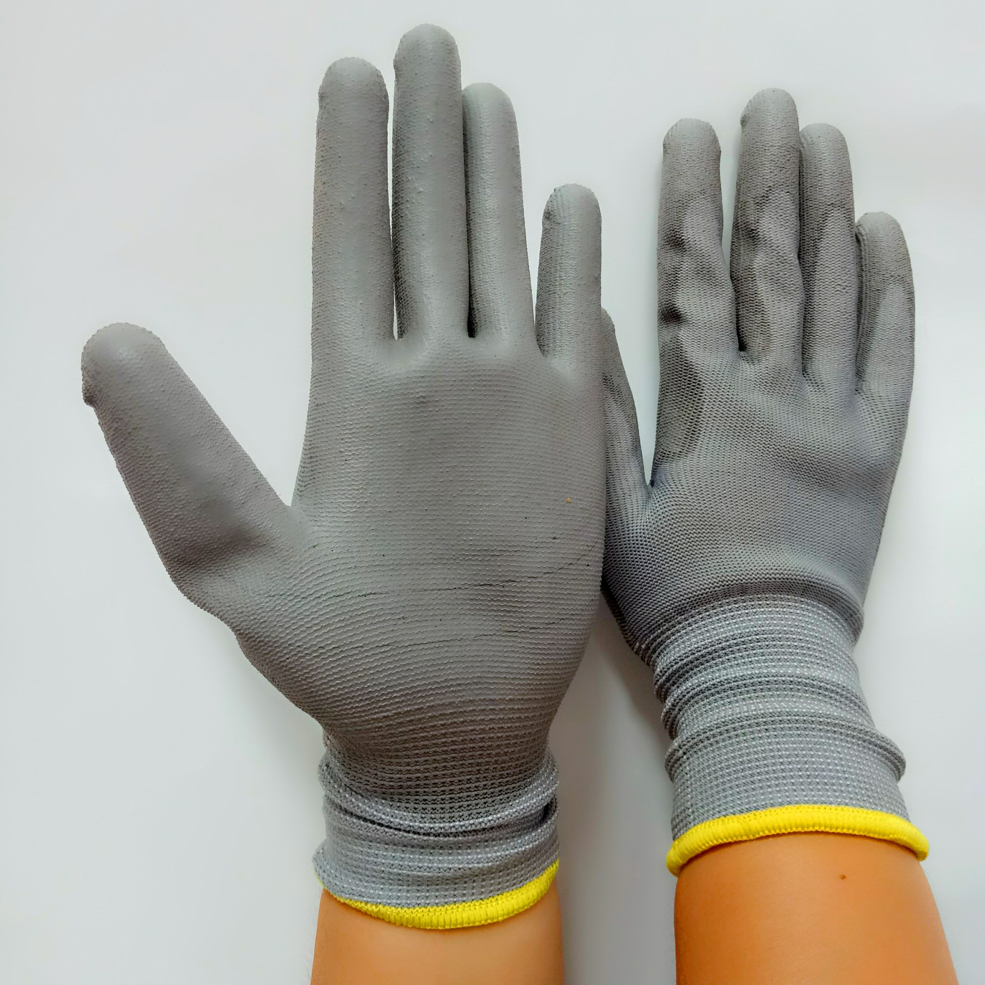13针尼龙工作手套 灰pu涂掌劳保手套 PU涂层防 电子无尘手套