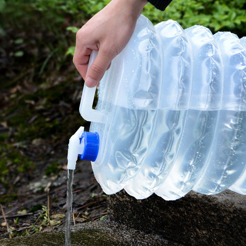 Outdoor PE telescopic bucket 10L portable folding water bag with faucet camping mountaineering car water bucket wholesale
