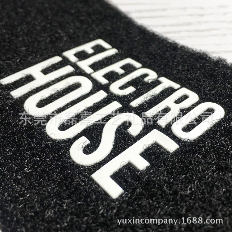 pvc魔术贴印热切电压高频塑胶商标logo定 做服饰箱包pvc立体商标