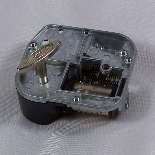 DIY hut supporting movement Let’s travel around the world together series music movement Small Sky City movement