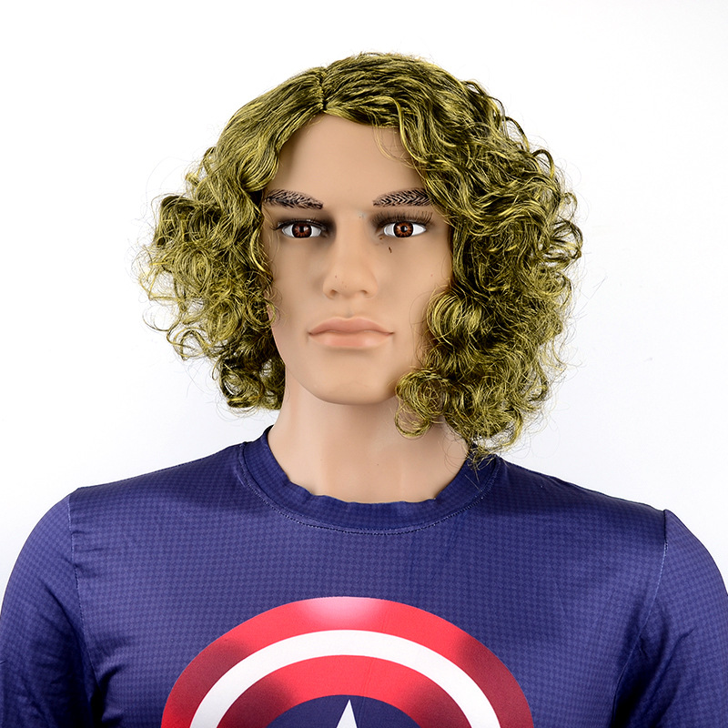 fashionable curly wig