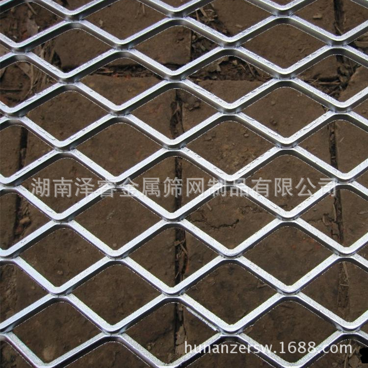 菱形钢板网不锈钢拉伸网小孔网建筑装饰吊顶菱形网编织铁丝网厂家