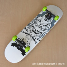 31英寸专业双翘成人滑板整板儿童滑板车成人枫木滑板 代步刷街
