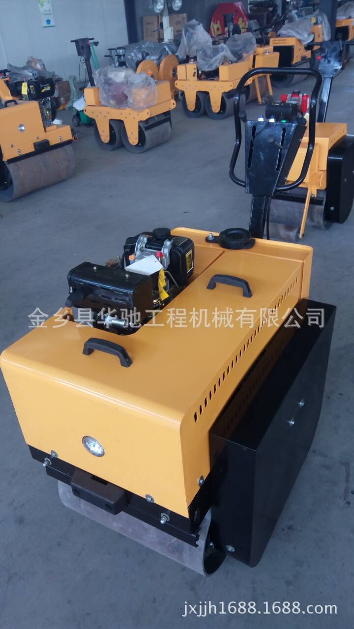 直销振动压路机.小型压路机.压路机厂家