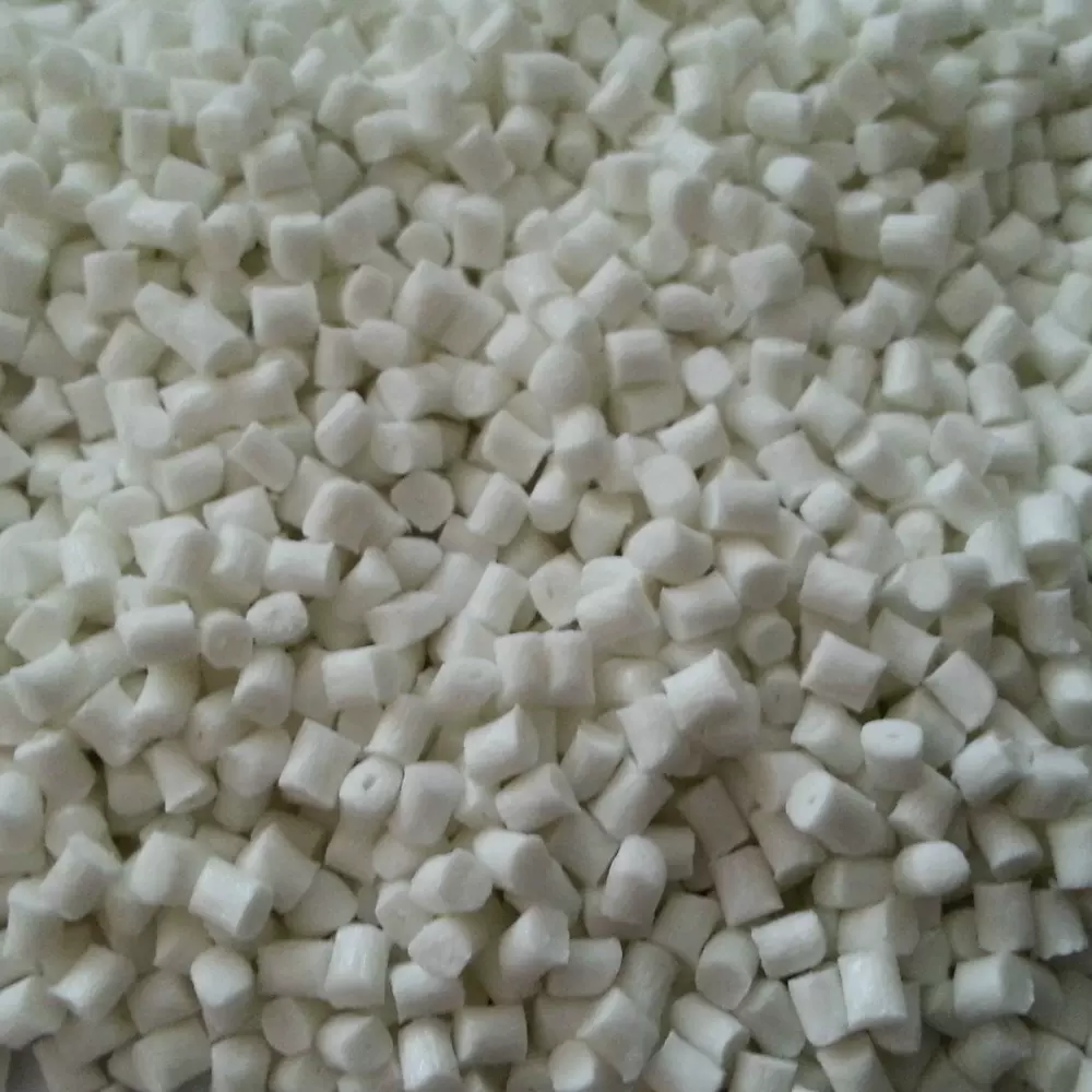 长期现货/质量保证 大量批发供应 增强阻燃pbt（再生塑料颗粒）
