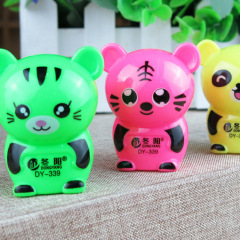 Cute Tiger Pencil Sharpener Manual Pencil Sharpener Student Stationery Kindergarten Gift Cartoon Bear Pencil Sharpener Wholesale