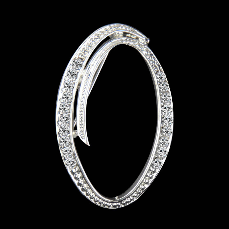 Europa y América simple 26 inglés letras diamante broche mujer geométrica moda temperamento broche suéter pin Accesorios