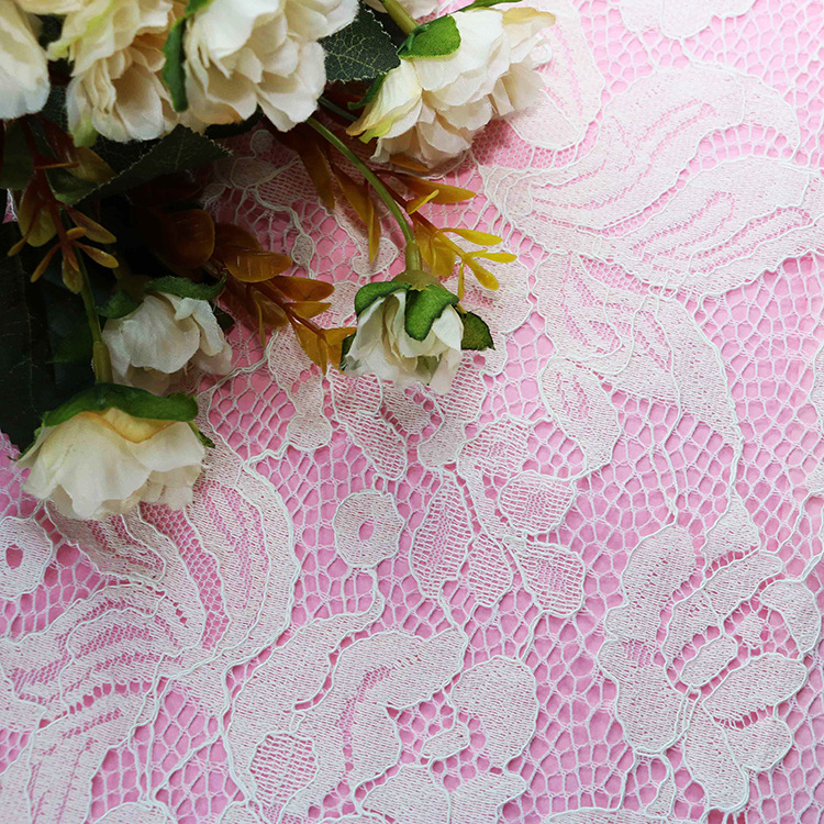 厂家直销时尚女装蕾丝面料 欧美婚纱礼服箱包鞋子服装家纺用布