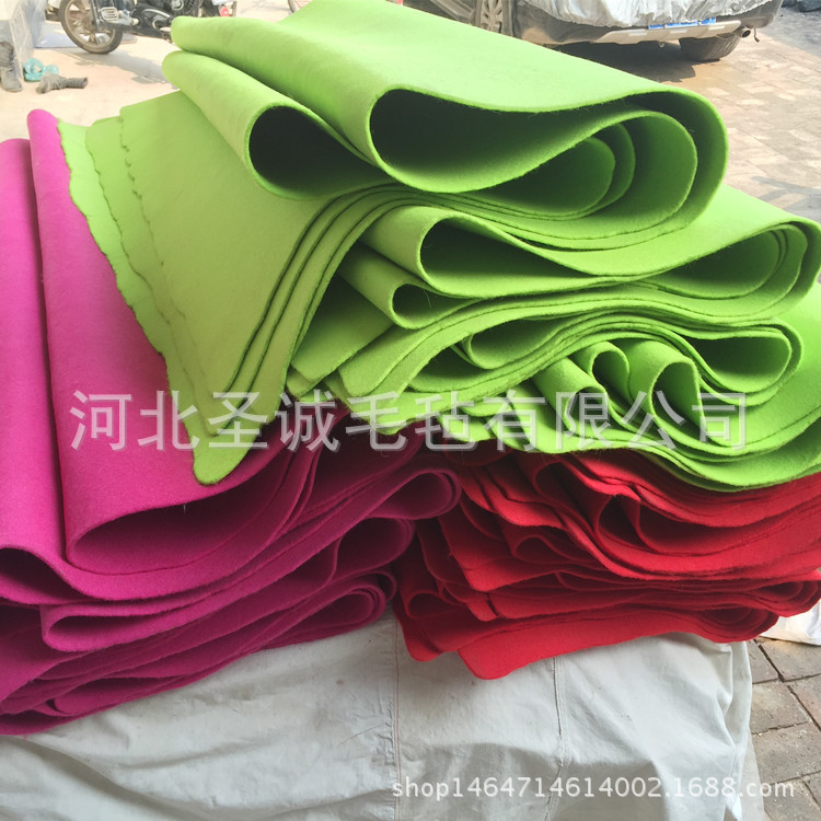 工厂供应毛毡 做鞋羊毛毡 彩色毛毡 彩色毡布 彩色毛毡片