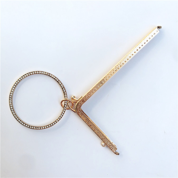 18.5cm en forma de L empujado diamantes brazalete oro con brazalete oro bronce oro ligero