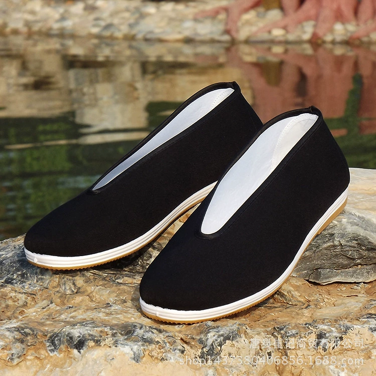 Весной и летом старая пекинская обувь из ткани мужская обувь удобная для людей среднего и пожилого возраста, легкая и дышащая обувь с круглым ртом большого размера мягкая подошва для мужчин