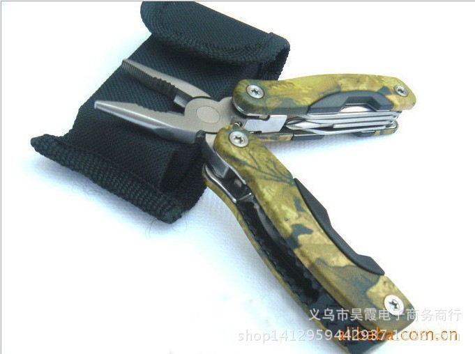 批发AA3迷彩多用工具钳 多功能钳子 小号迷彩折叠钳子