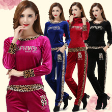 广场舞服装2018年秋季金丝绒健身服套装中老年舞蹈服长袖上衣批发