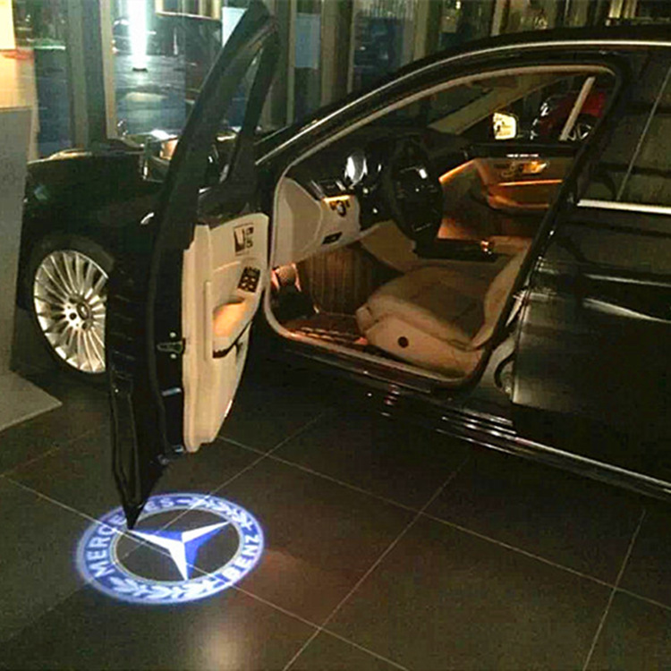 Aplicable a Mercedes-Benz Luz de bienvenida Clase GL GLK/Clase A/Clase B Clase E modificada puerta del coche de proyección láser LED insignia del coche luz de la puerta