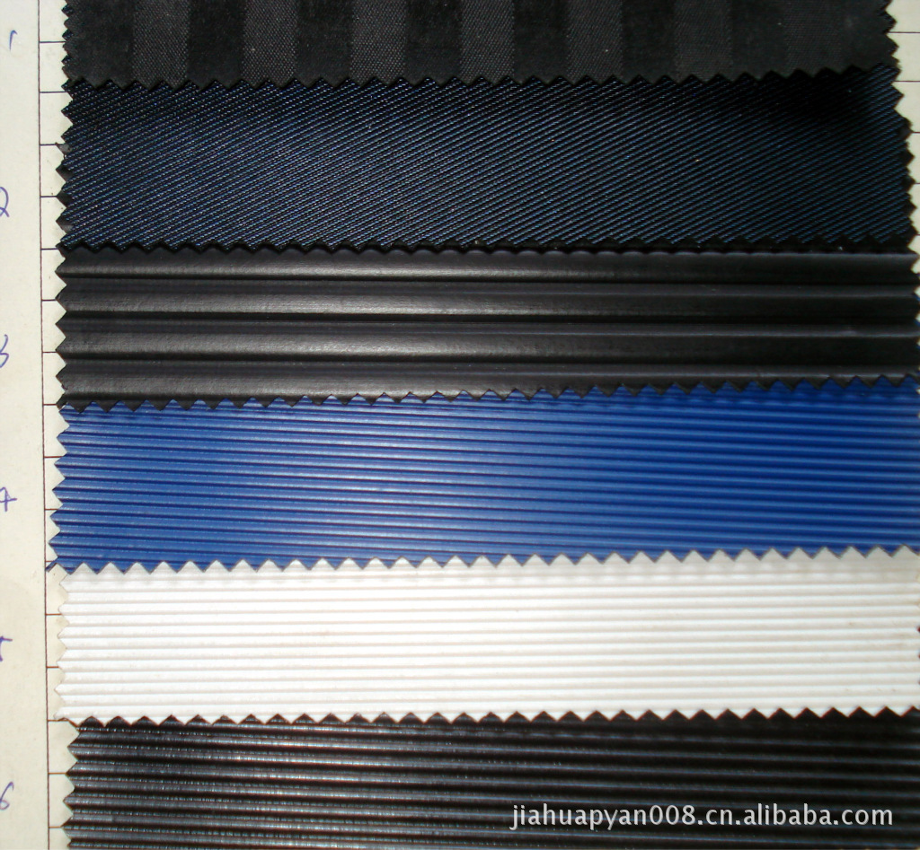 PVC皮革 条纹皮革 箱包及体育用品专用皮革，止滑类皮革