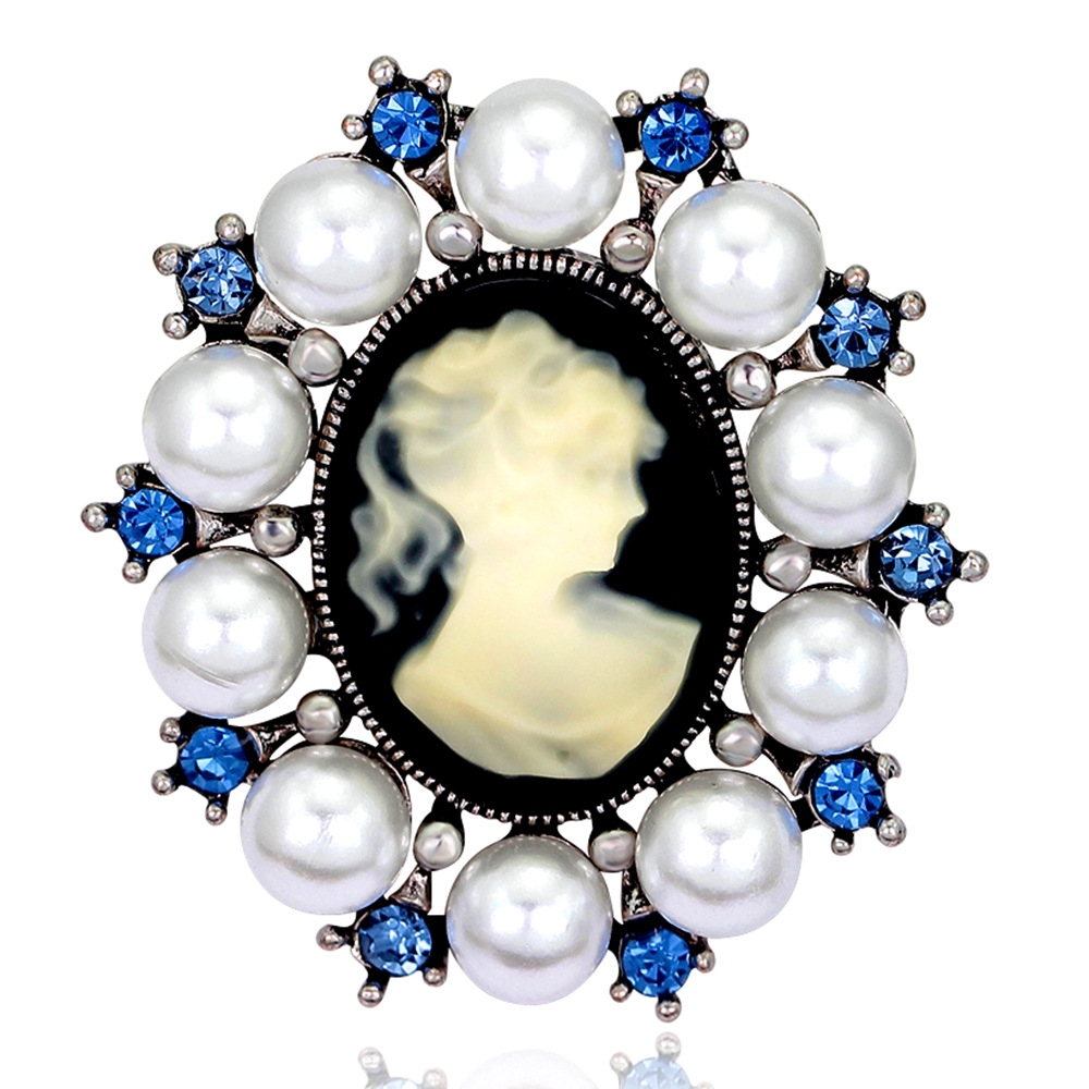 New European and American retro beauty head brooch pin round alloy Diamond Pearl corsage scarf buckle factory wholesale