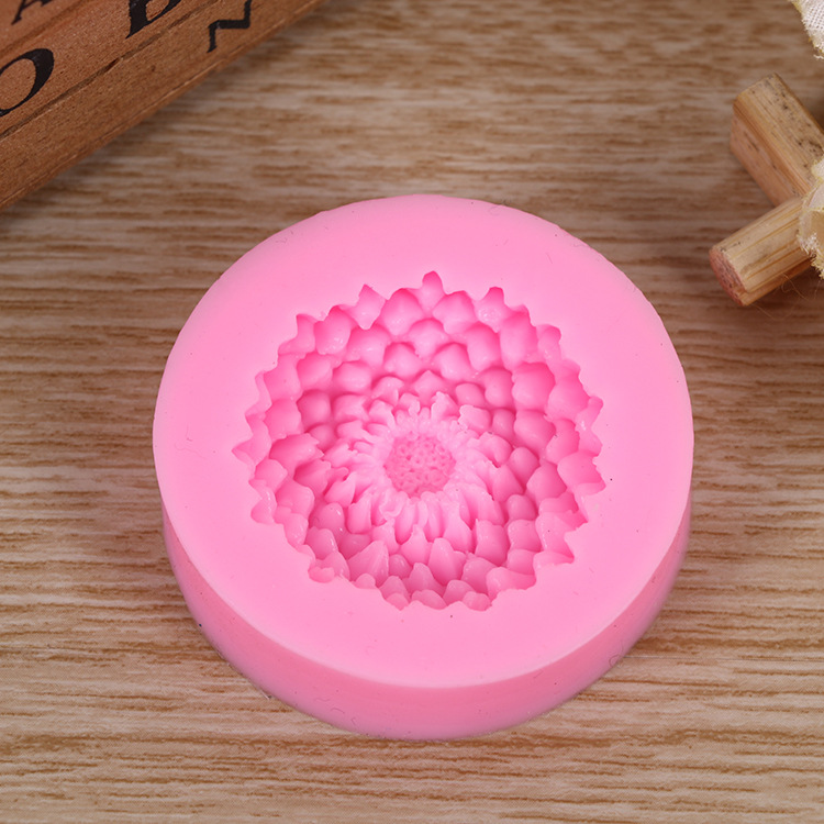 Sunflower sunflower chrysanthemum flip sugar silicone mold diy chocolate cake decoration clay soap mold