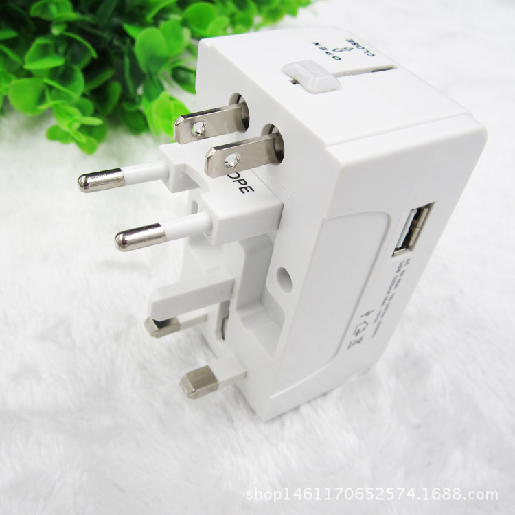 Multi-Función de enchufe de conversión con USB universal multi-país de viaje de negocios de conversión de enchufe