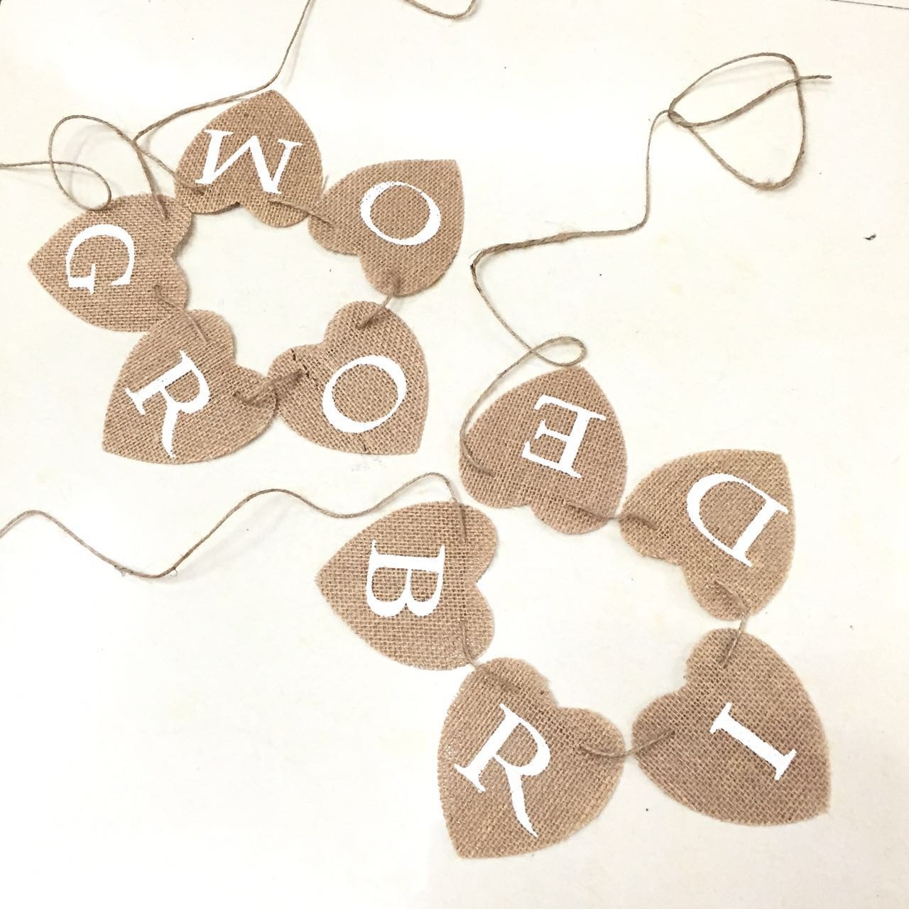 DIY环保工艺麻布旗帜 圣诞婚庆类派对拉旗 GROOM BRIDE爱心拉旗