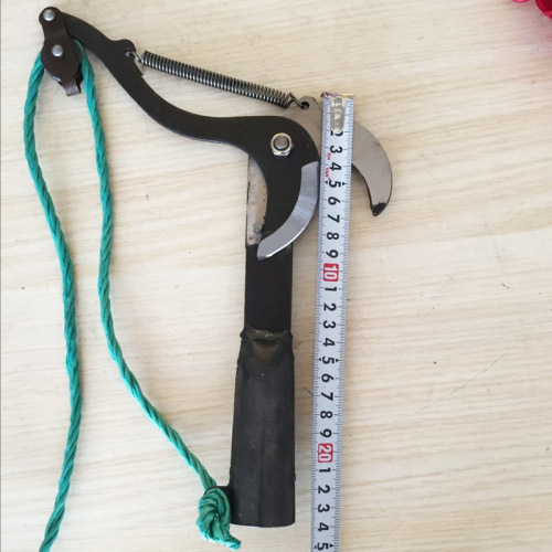 Garden agricultural tools high-altitude fruit branch shears black No. 3 single pulley with rope iron library with pole high branch shears