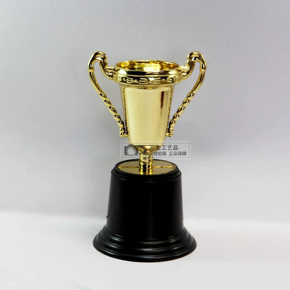 5inch Пластиковый небольшой трофей Производитель Оптовая продажа Обучающий трофей Обучение школьным соревнованием